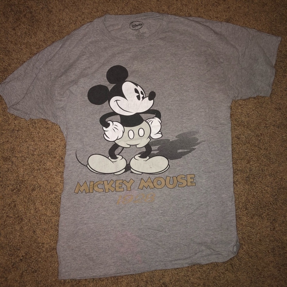 Disney’s Mickey Mouse short sleeve tee